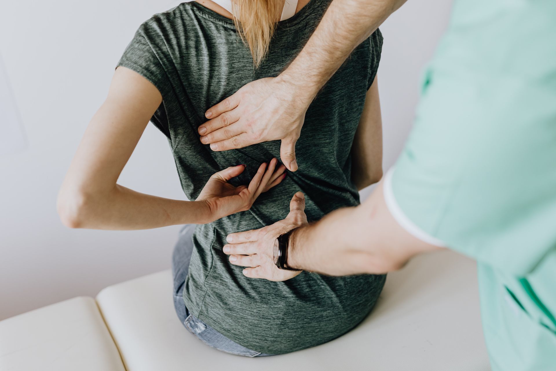 Injections vs. Physical Therapy vs. Surgery for Herniated Disc Pain in Cleburne
